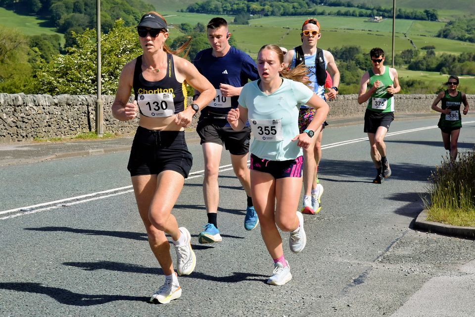Buxton Half Marathon runners tackling a climb